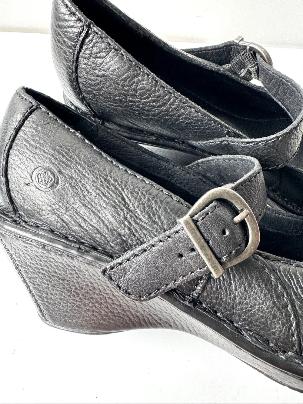 Born Black Pebbled Leather Comfort Mary Jane Mid-Wedge Heel Shoes Size 8.5M